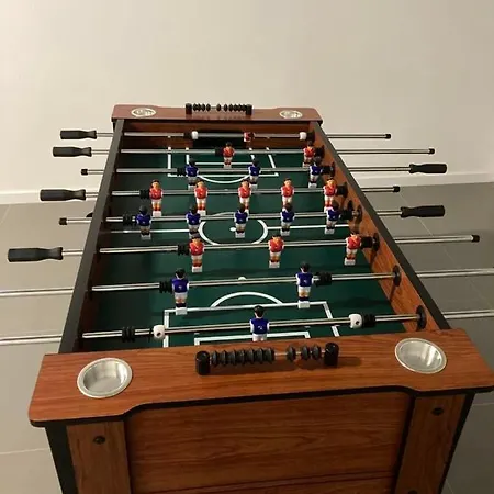 Queen - - Lourinha فيلة *