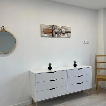 Queen - - Lourinha Santa Barbara (Lisbon)